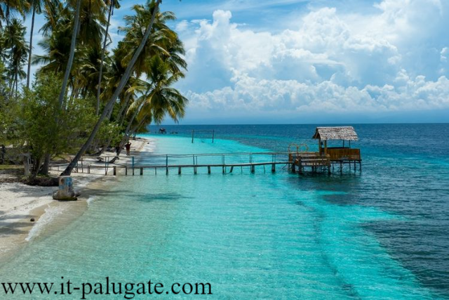 Pantai Minahaki Wisata Indah Penuh Pemandangan di Banggai