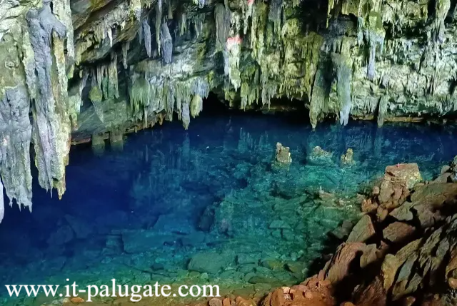 Goa Tappareng Wisata Batu Berbentuk Seperti Manusia di Kolaka